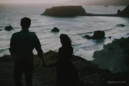 Bộ ba hành động thiền tập gồm ngồi thiền, đi bộ chánh niệm và viết bài học Phật pháp