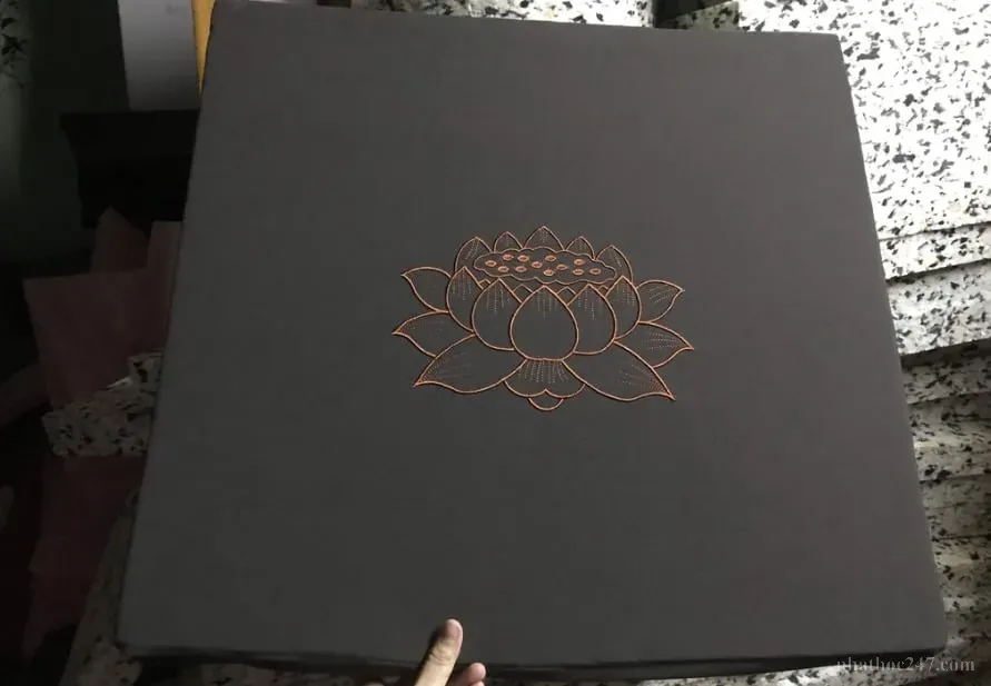 Bộ đoàn tròn truyền thống được sử dụng phổ biến tại các chùa Phật giáo Việt Nam