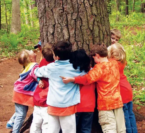 Bồ-tát nhận ra mình và người đều có thể gặp khó khăn, nên luôn tôn trọng mỗi con người