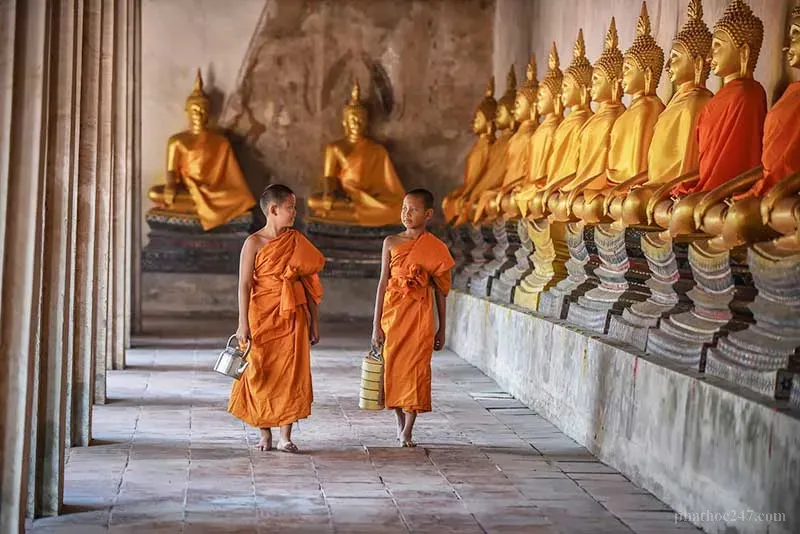 Lễ cưới truyền thống Thái Lan với sự tham gia của Tăng sĩ Phật giáo