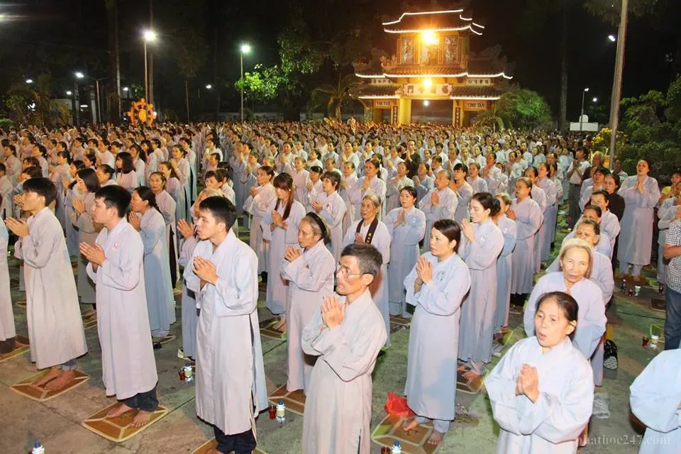 Thiền định và quán chiếu là những phương pháp tu học quan trọng của người cư sĩ