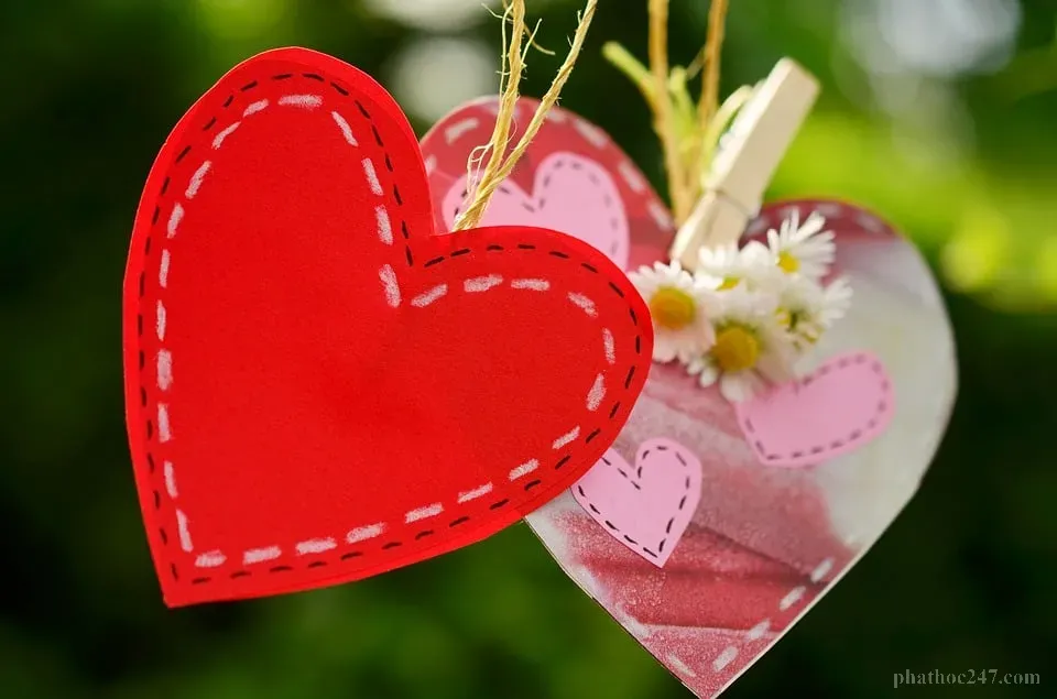 Tình yêu chân thành tỏa sáng từ trái tim trong mối quan hệ chân chính