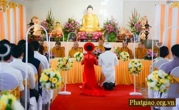 Tình yêu chân thật: từ bi hỷ xả, không ôm sàm cảm xúc