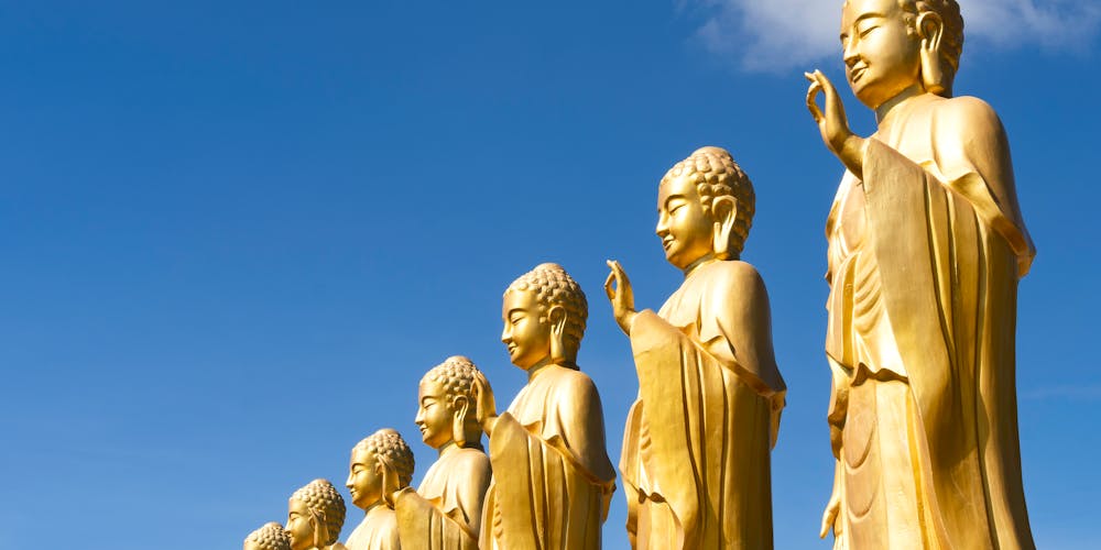 Bình an giữa vô thường - Hành trình tìm kiếm sự an lạc trong cuộc sống